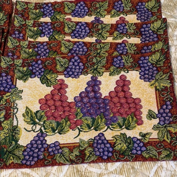 Grape Design Woven Tapestry lined Placemats - Picture 4 of 5
